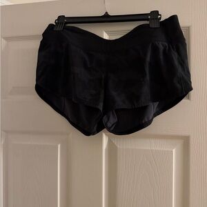 lululemon athletica camouflage Athletic Shorts 2 in